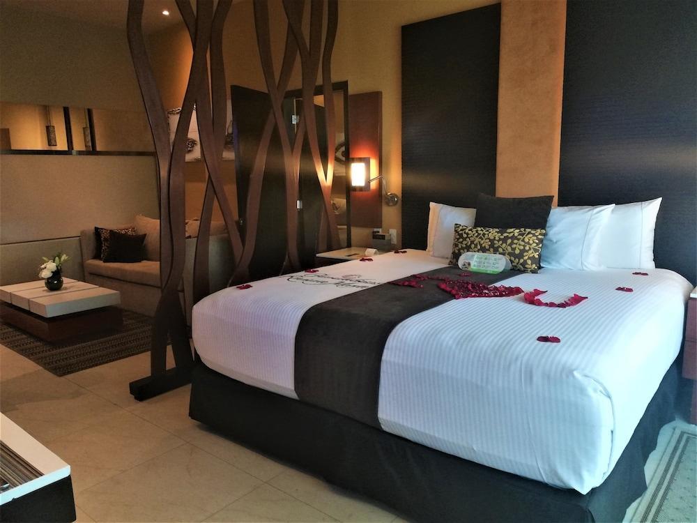 Generations Riviera Maya Family Resort Catamaran, Water Park & More Inclusive Puerto Morelos Exteriör bild