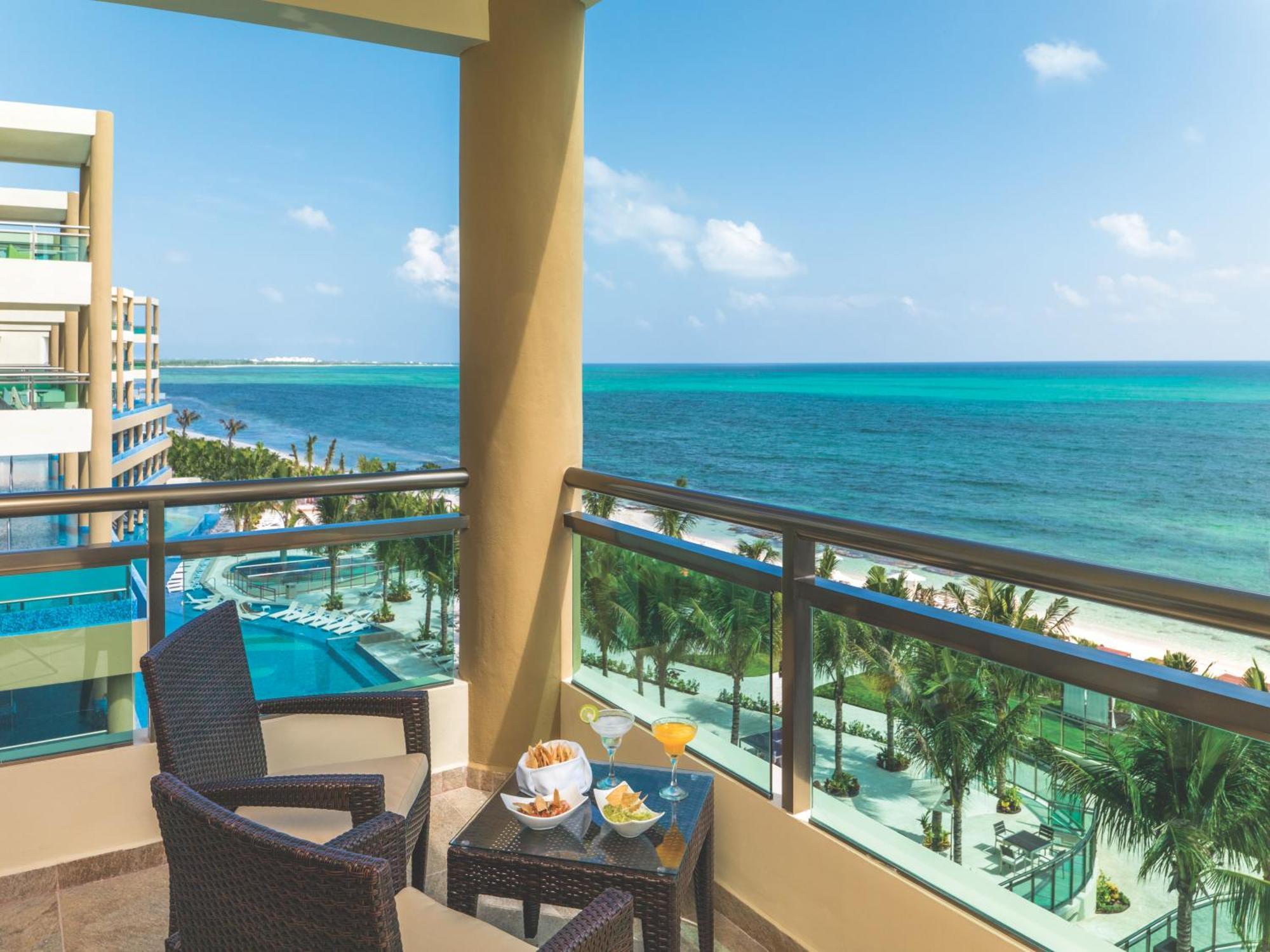 Generations Riviera Maya Family Resort Catamaran, Water Park & More Inclusive Puerto Morelos Exteriör bild